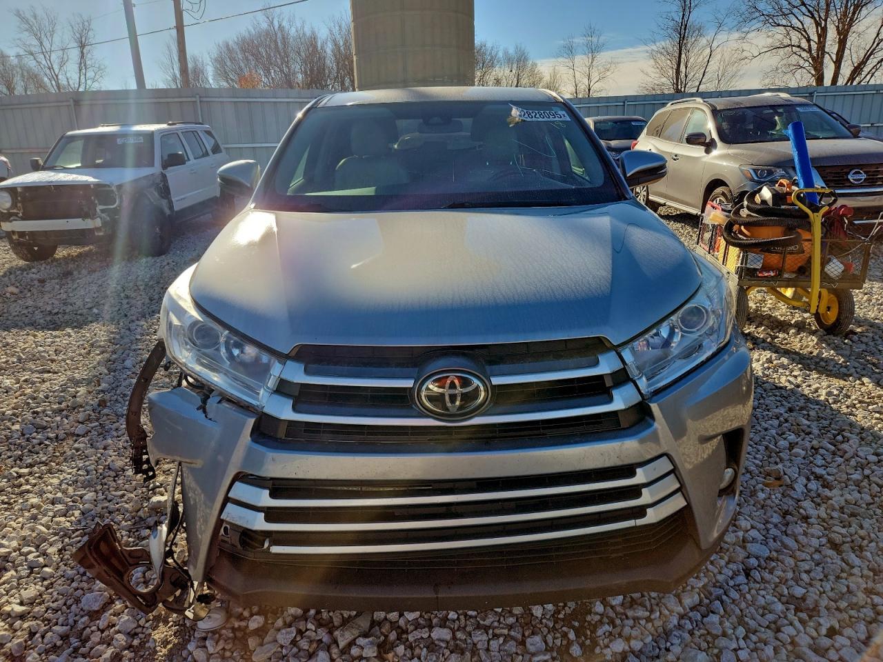 2017 TOYOTA HIGHLANDER
