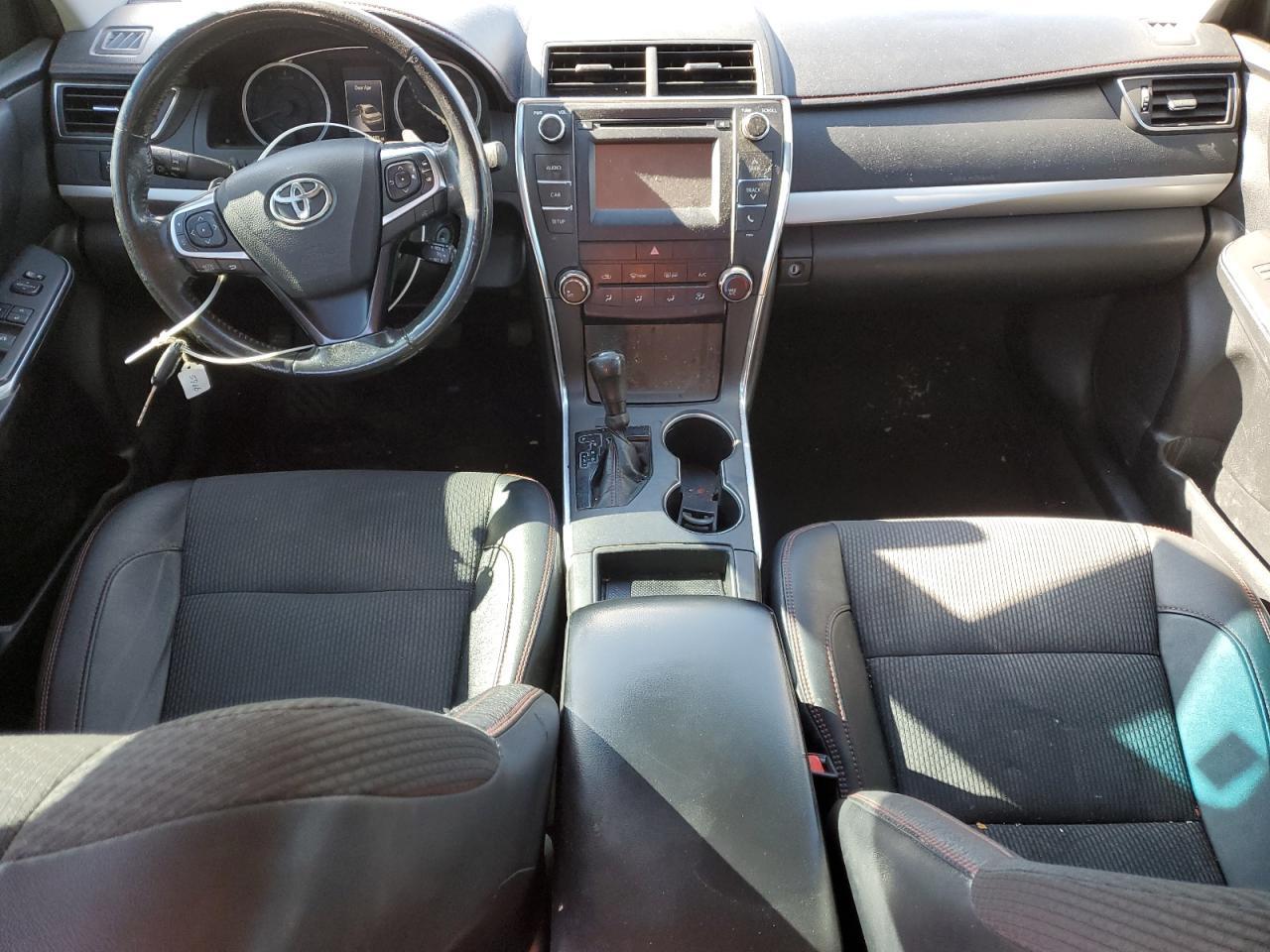 2016 TOYOTA CAMRY