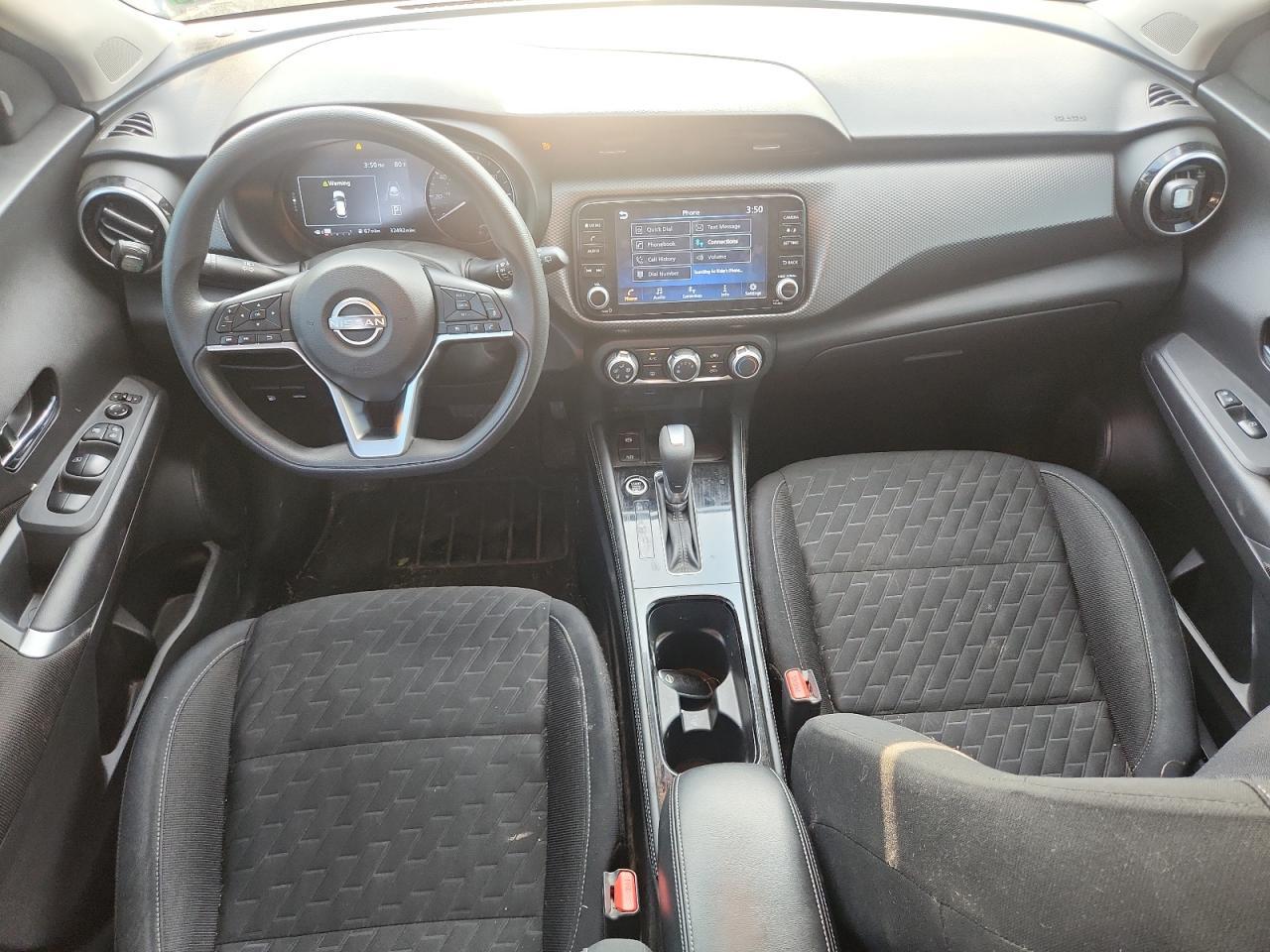 2023 NISSAN KICKS