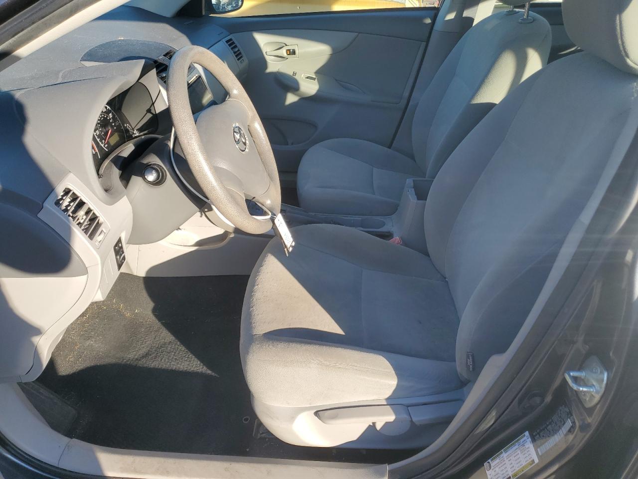 2009 TOYOTA COROLLA