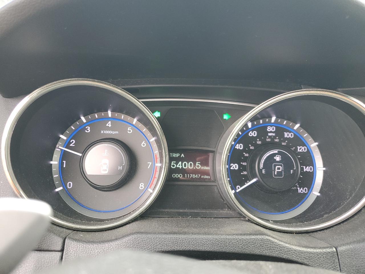 2012 HYUNDAI SONATA