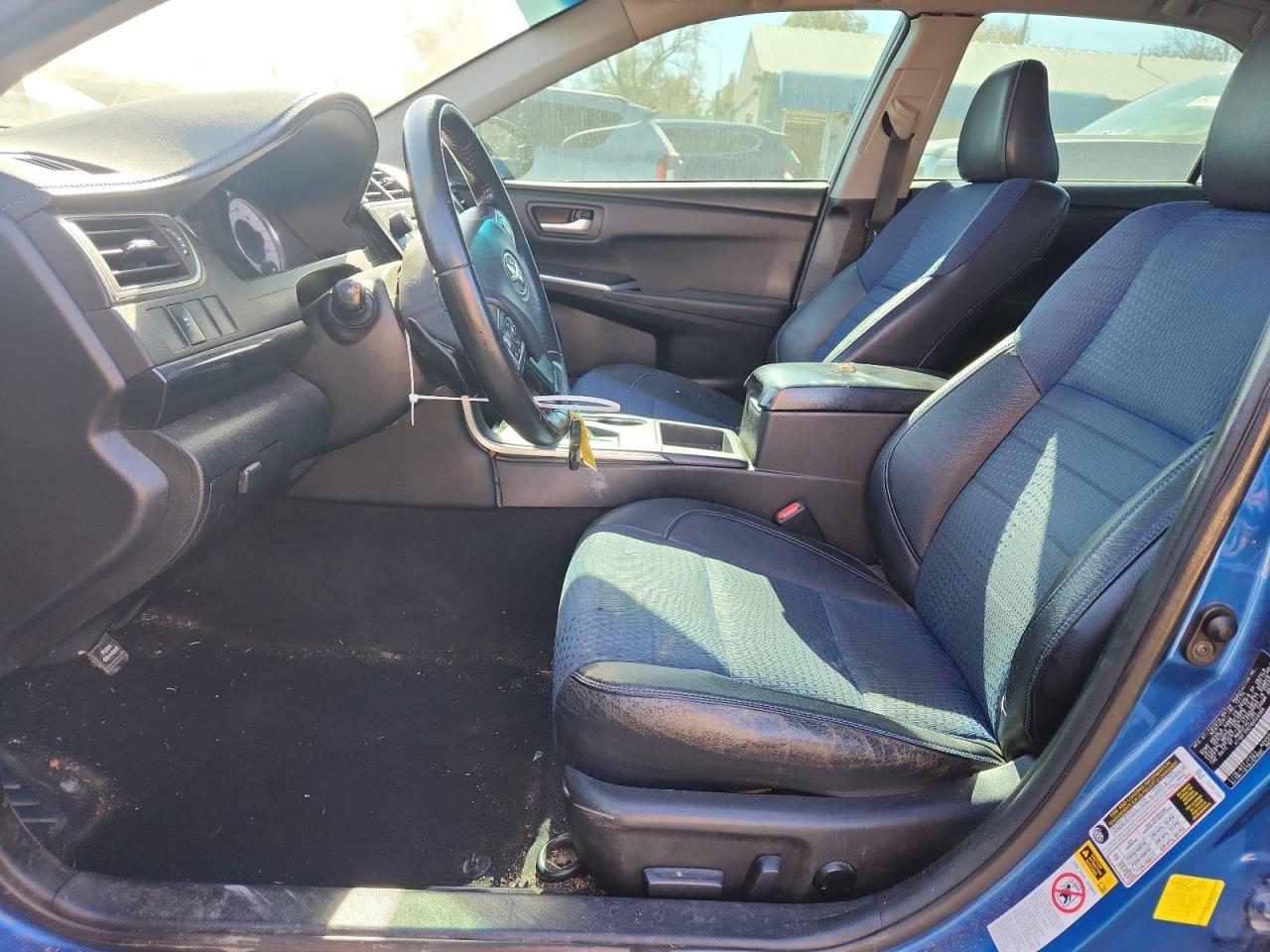 2016 TOYOTA CAMRY