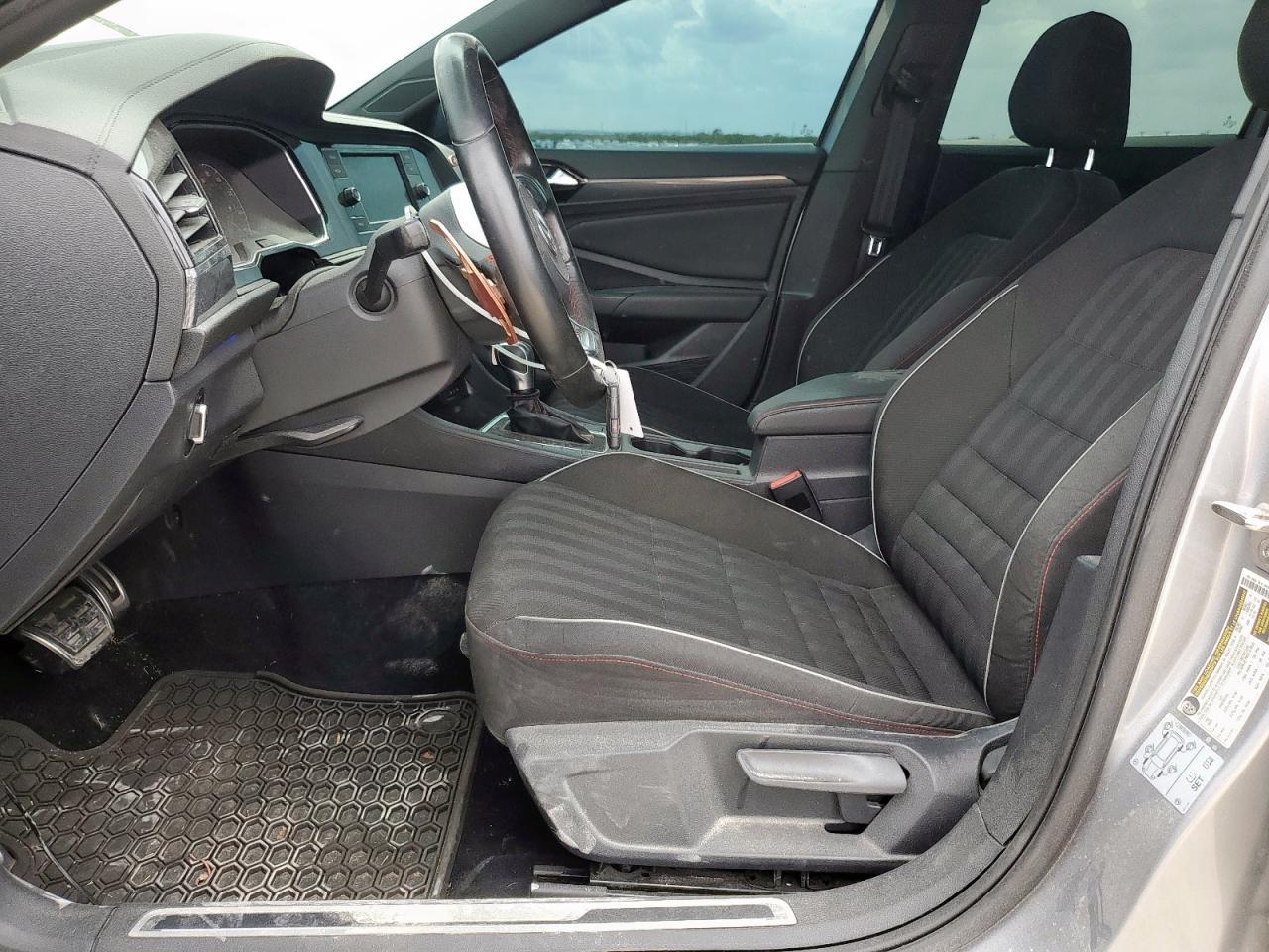 2021 VOLKSWAGEN JETTA
