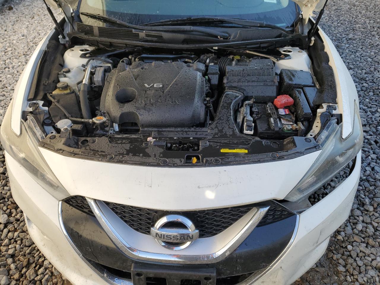 2017 NISSAN Maxima