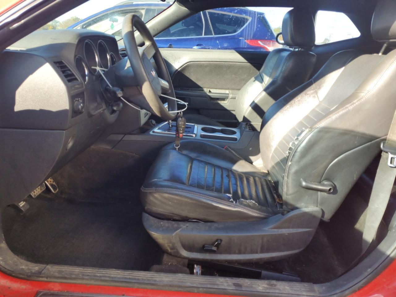 2009 DODGE Challenger