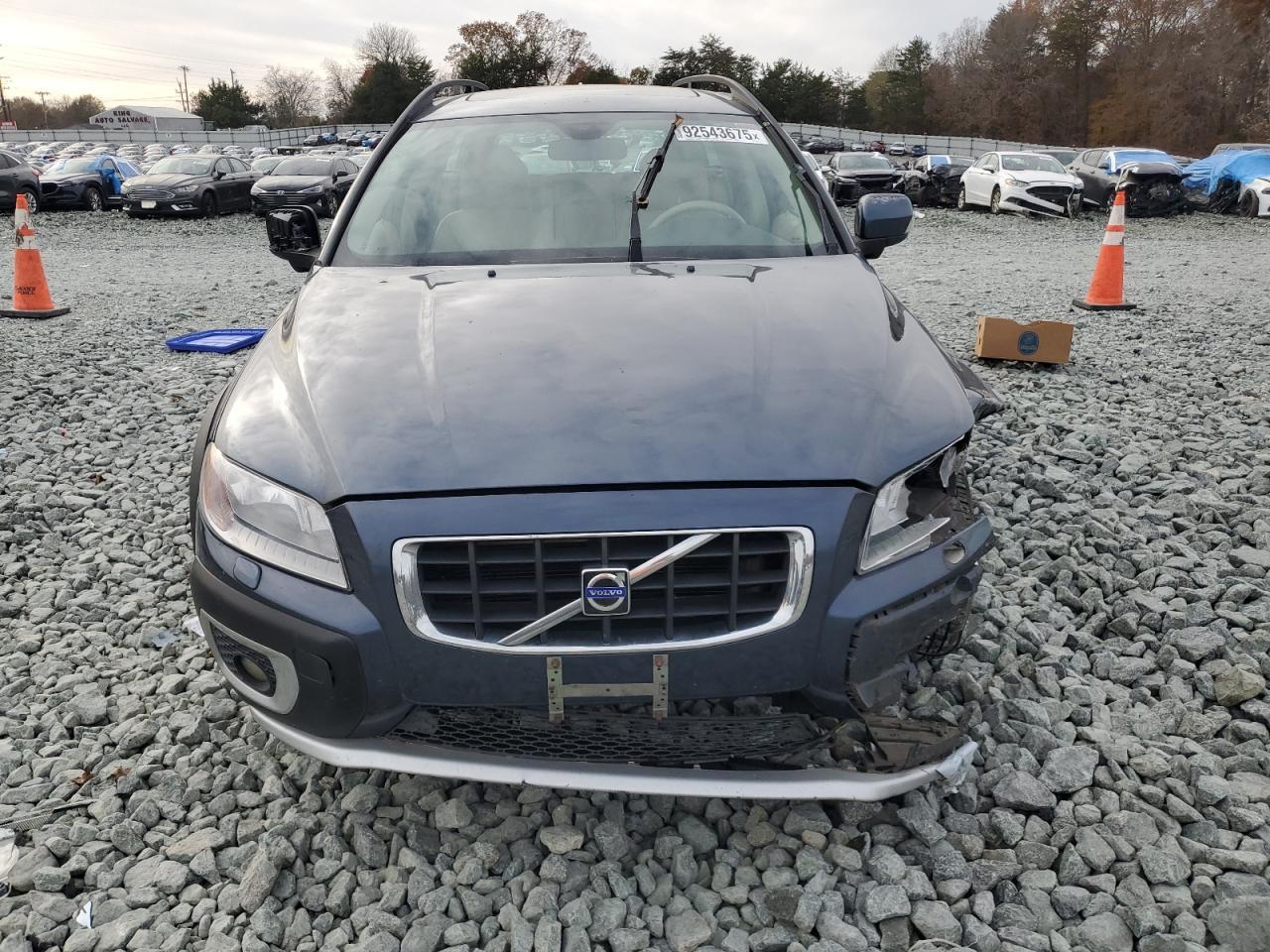 2008 VOLVO XC70