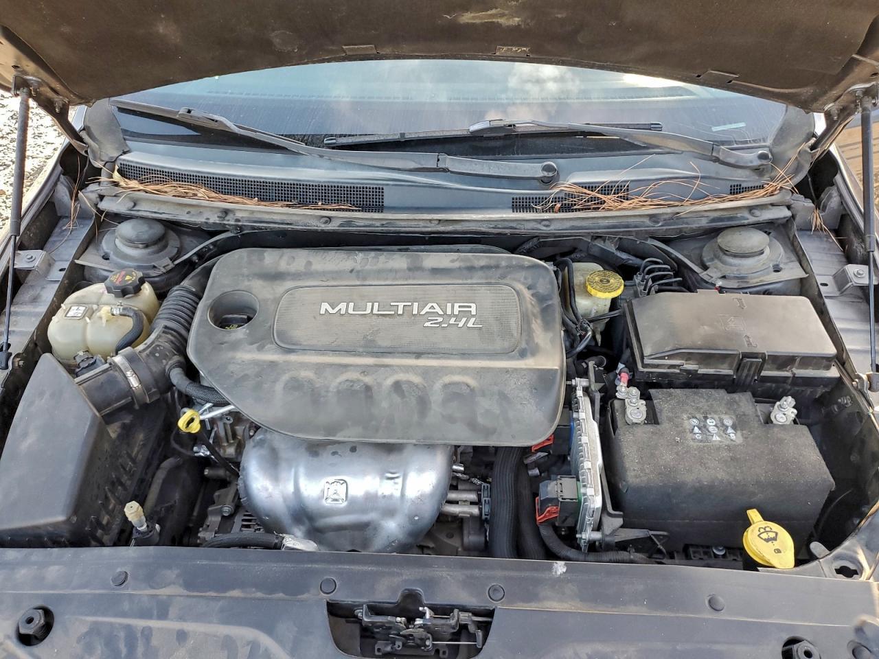 2016 CHRYSLER 200