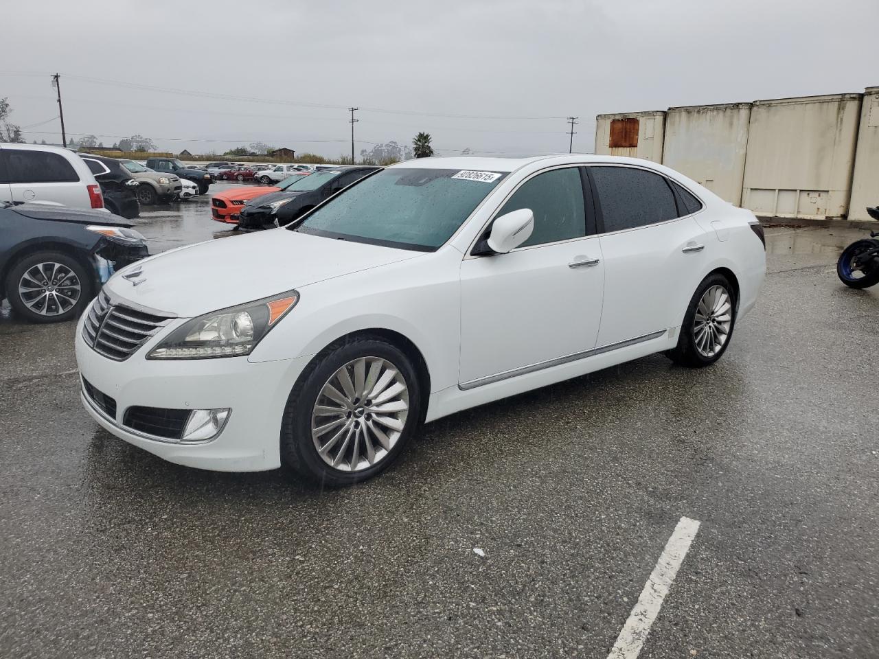 2014 HYUNDAI Equus