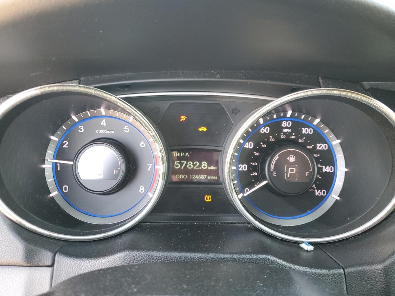 2012 HYUNDAI SONATA
