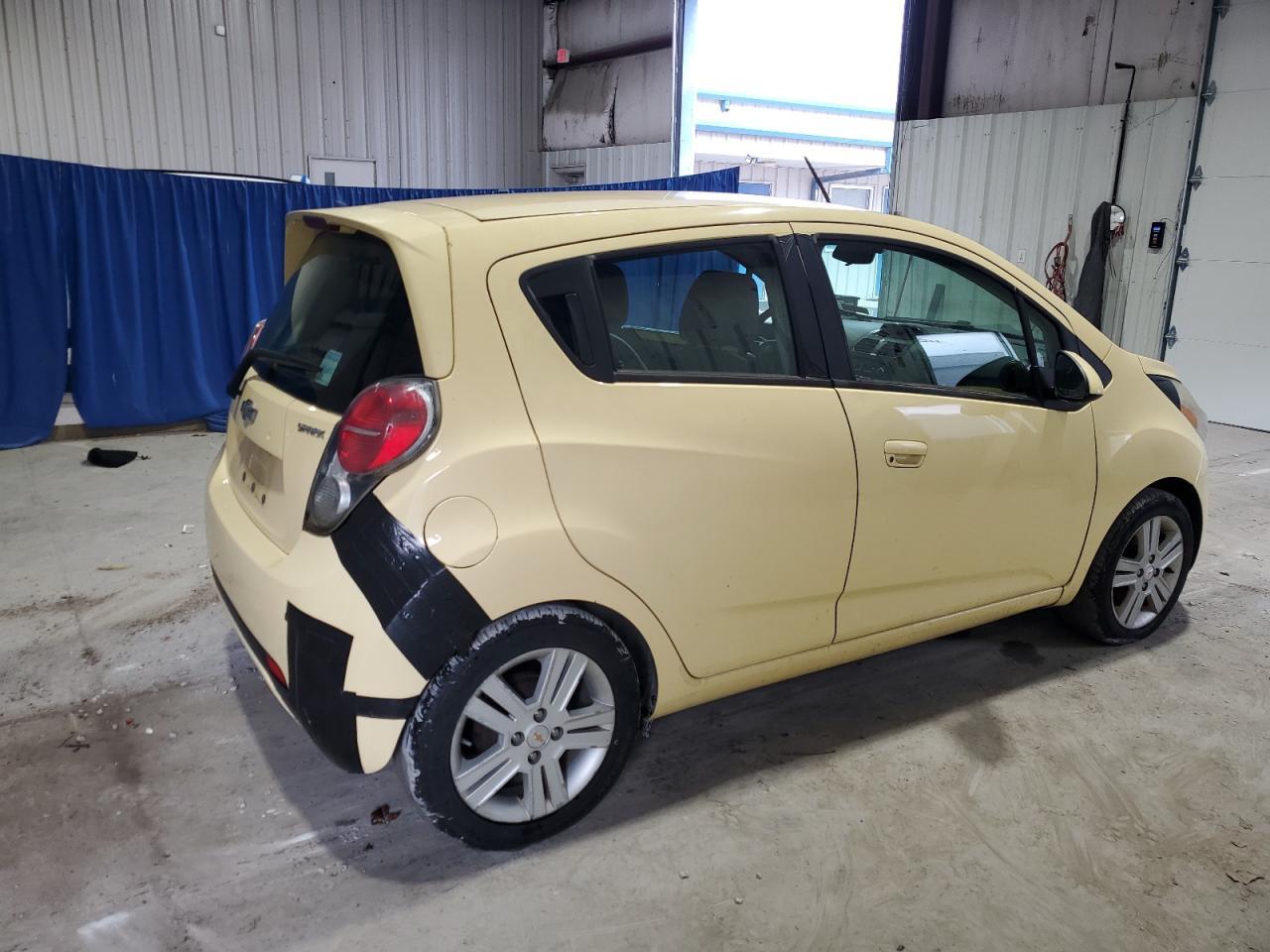 2014 CHEVROLET Spark