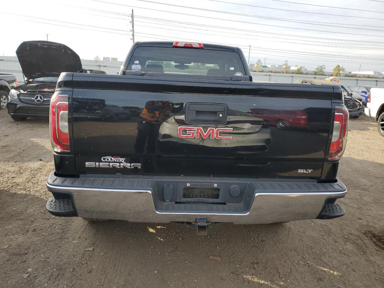 2016 GMC Sierra