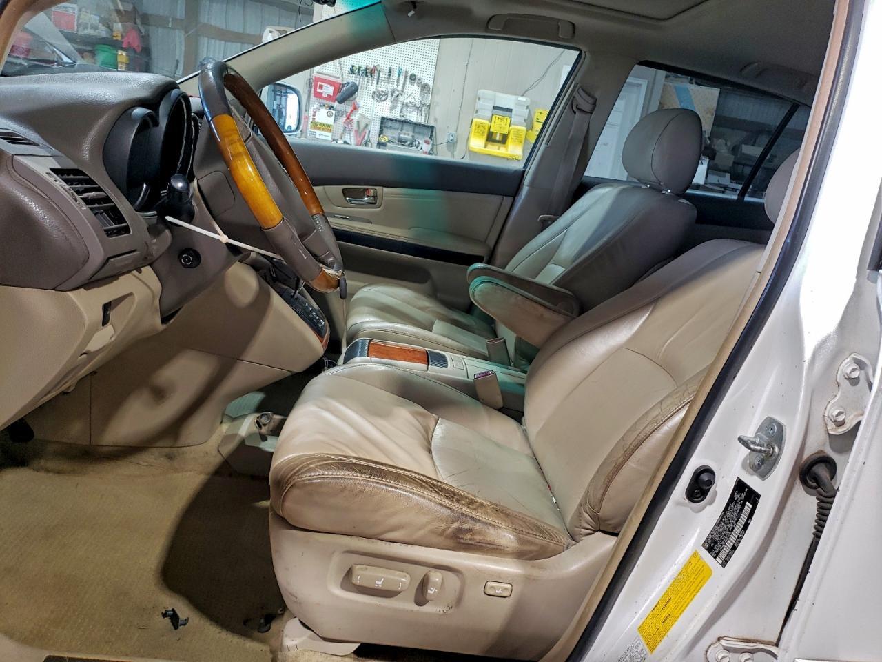 2004 LEXUS Rx 330