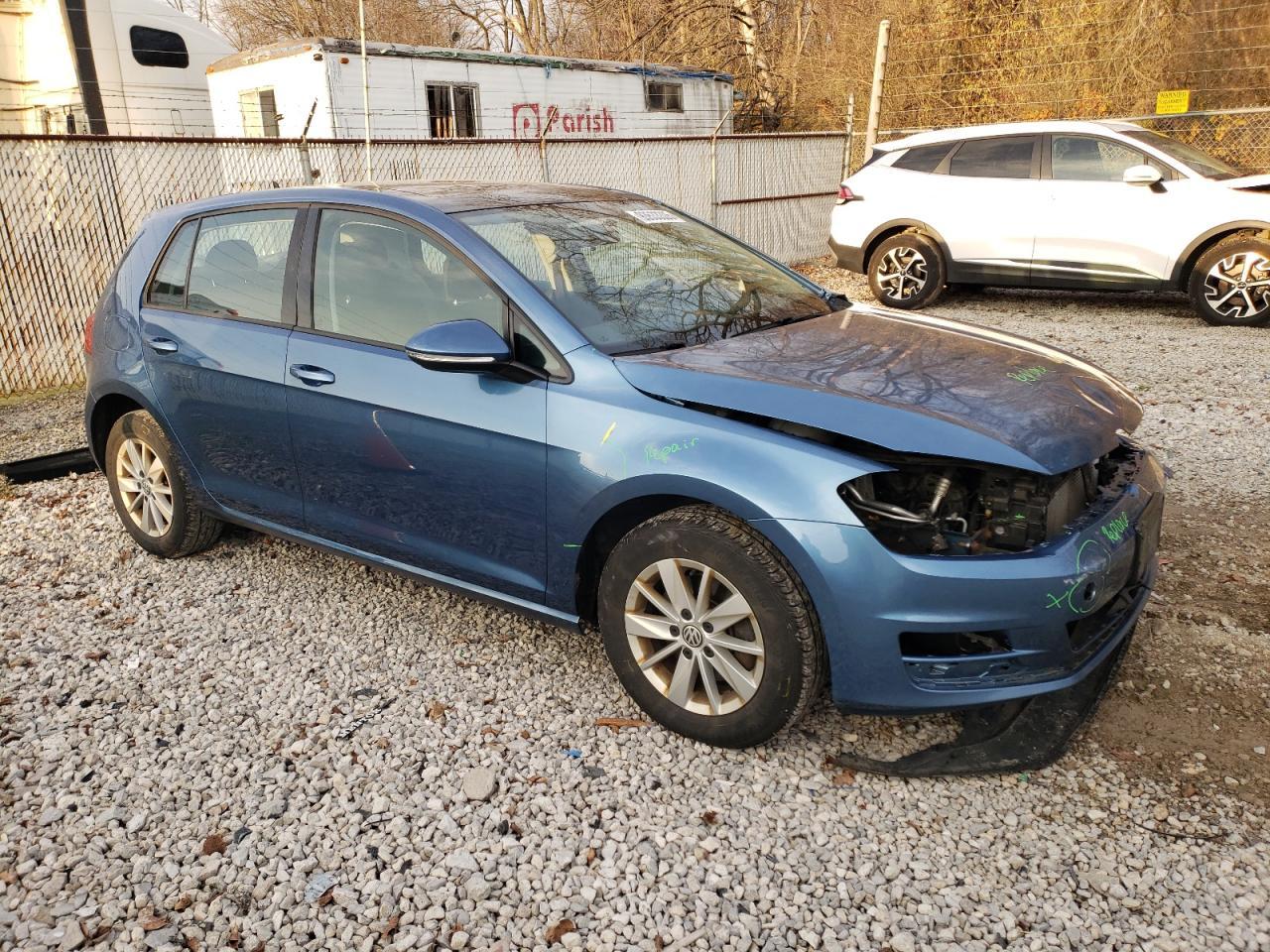 2016 VOLKSWAGEN GOLF