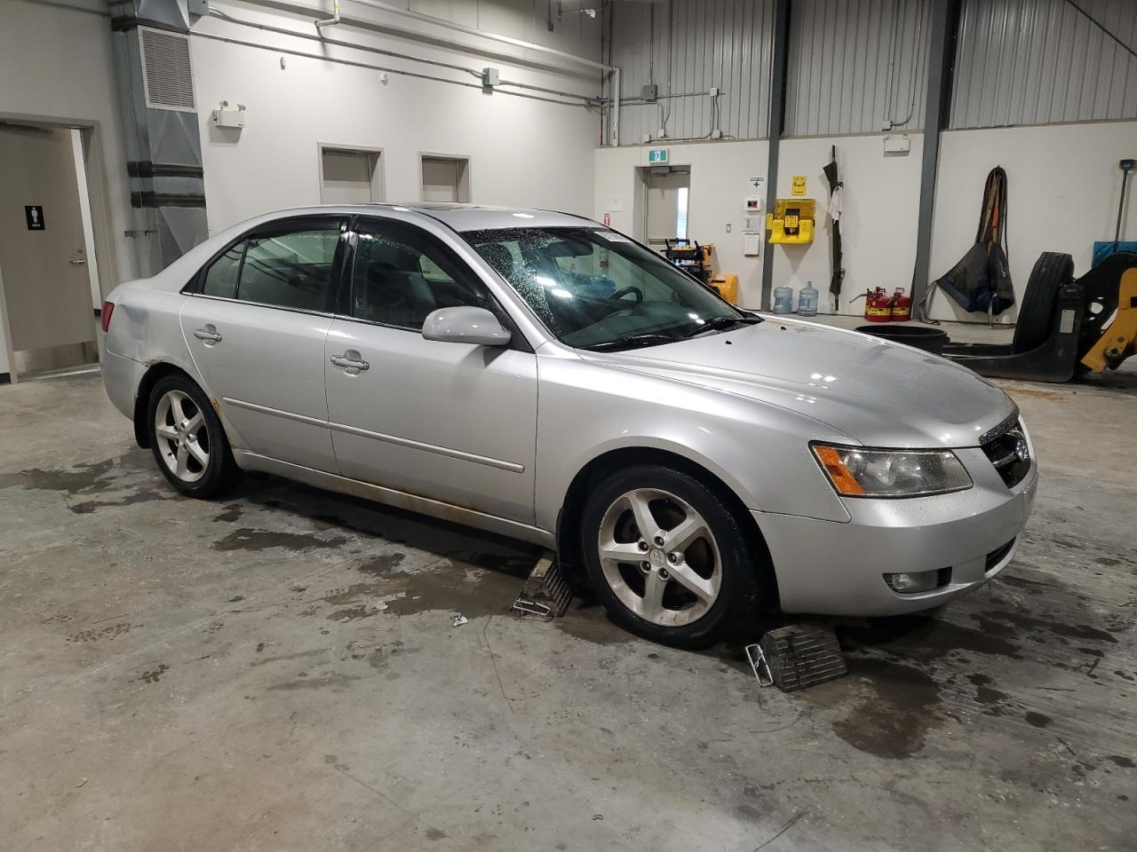 2008 HYUNDAI SONATA