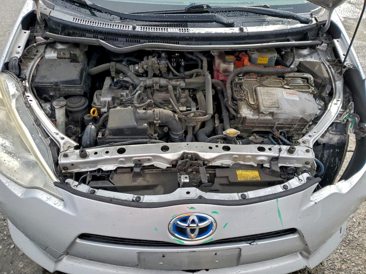 2012 TOYOTA Prius c