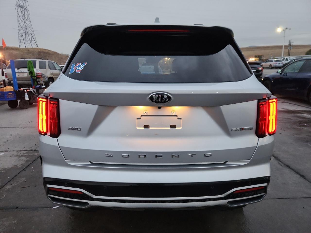 2021 KIA SORENTO