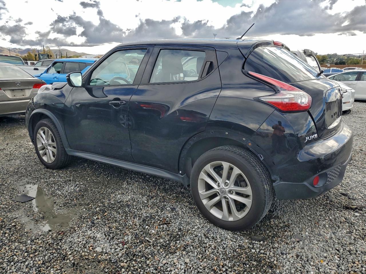 2017 NISSAN Juke