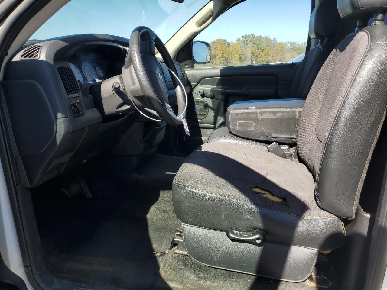 2004 DODGE RAM 1500