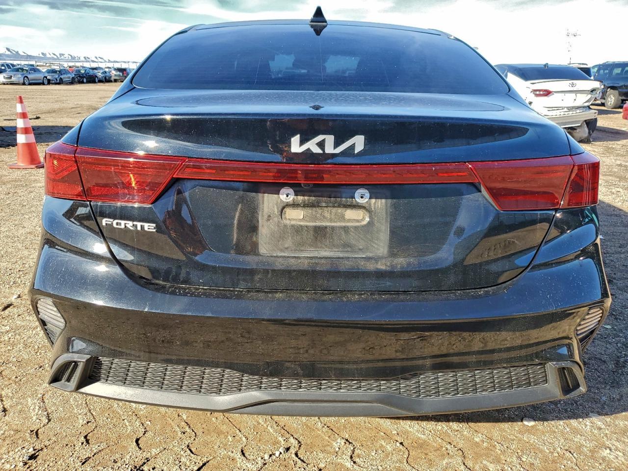 2023 KIA FORTE