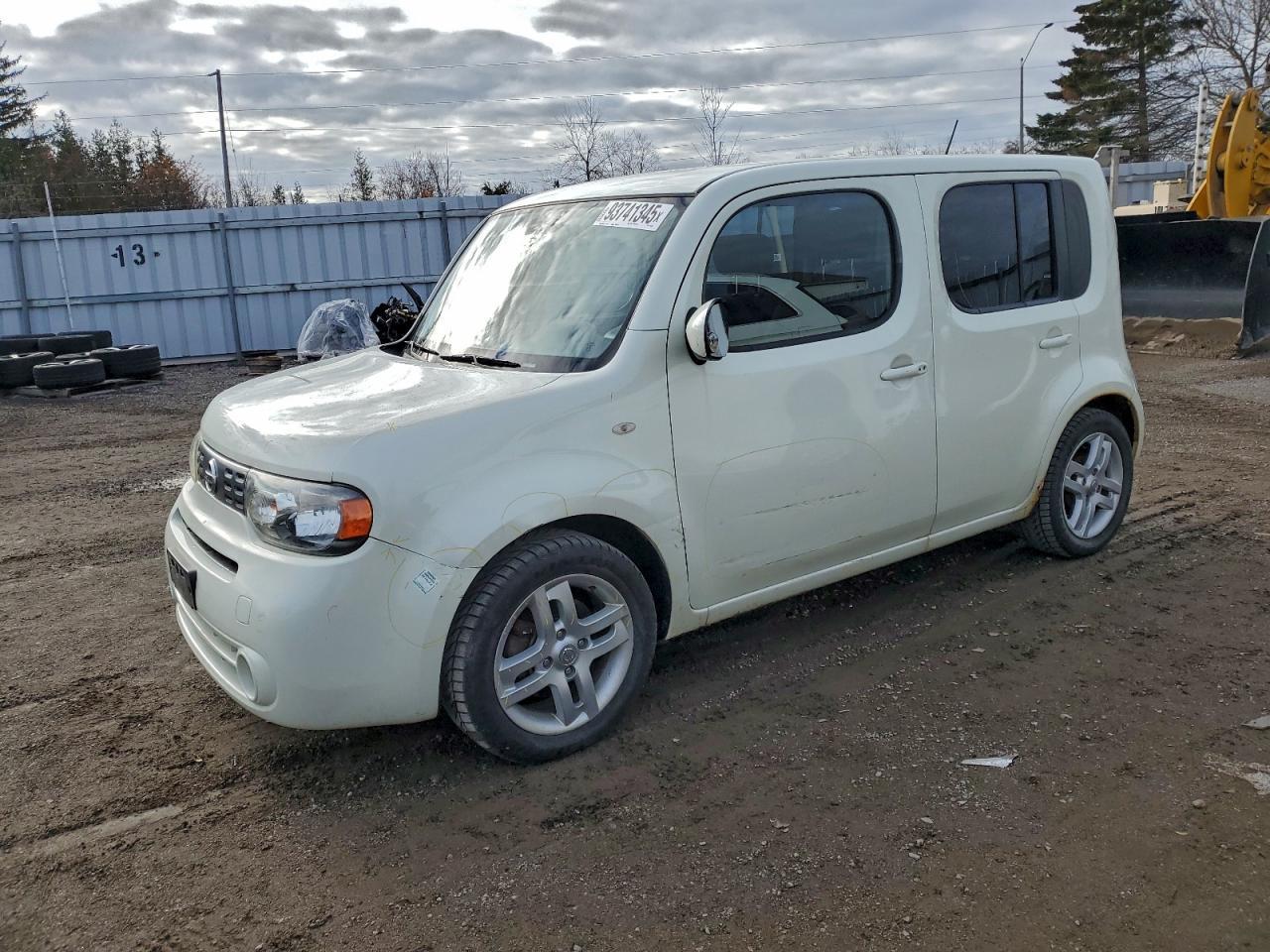 2010 NISSAN CUBE