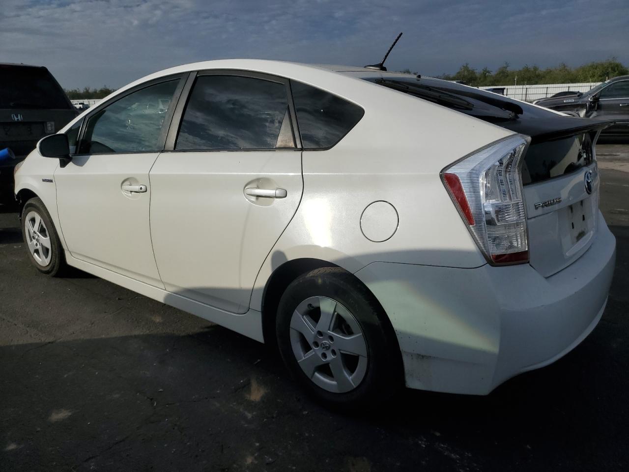 2011 TOYOTA PRIUS
