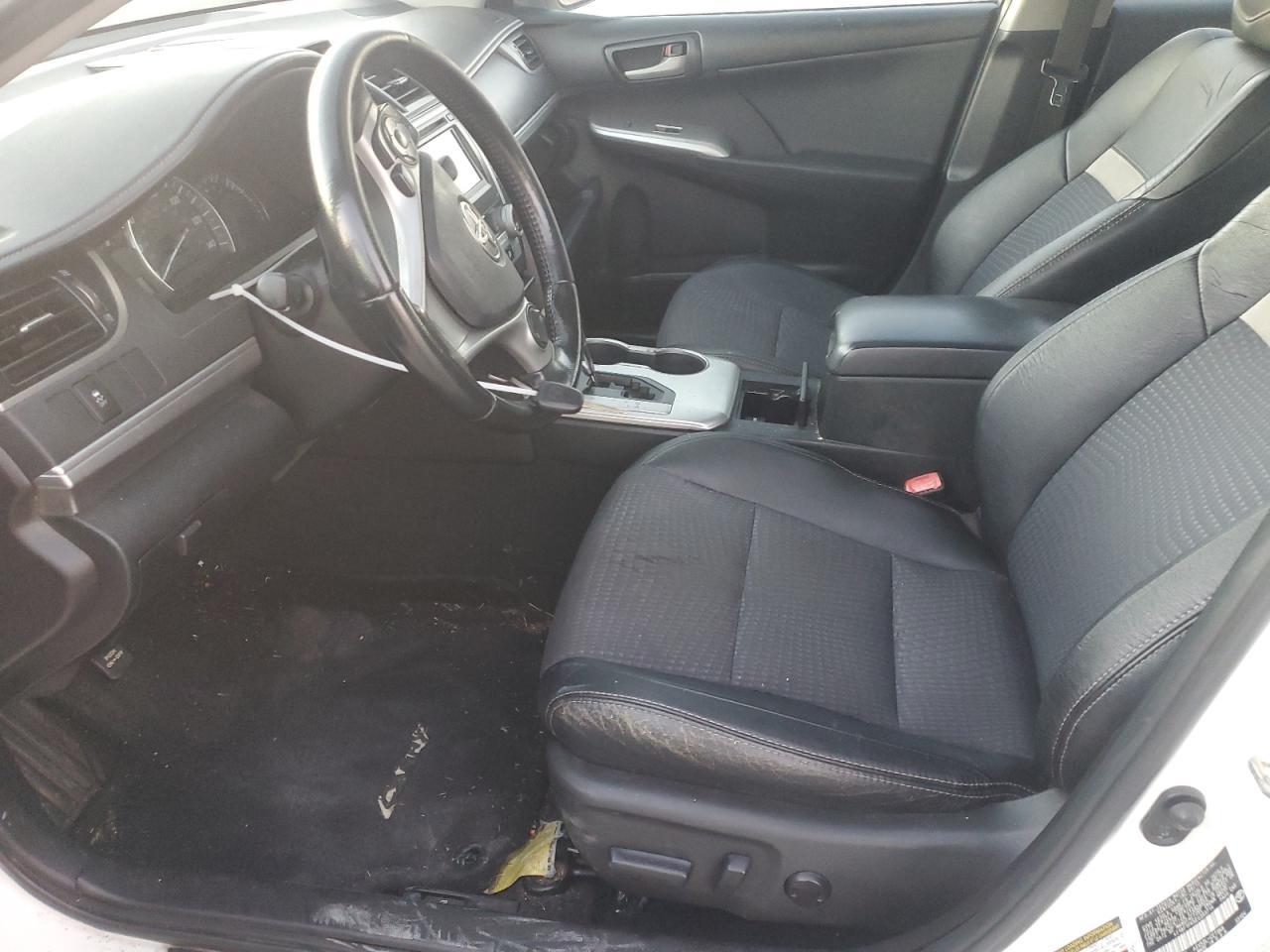 2014 TOYOTA CAMRY