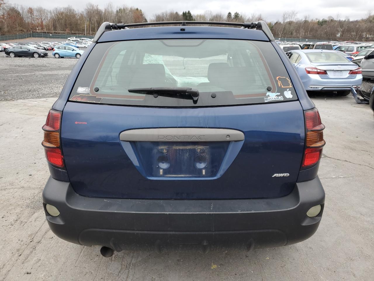 2004 PONTIAC VIBE