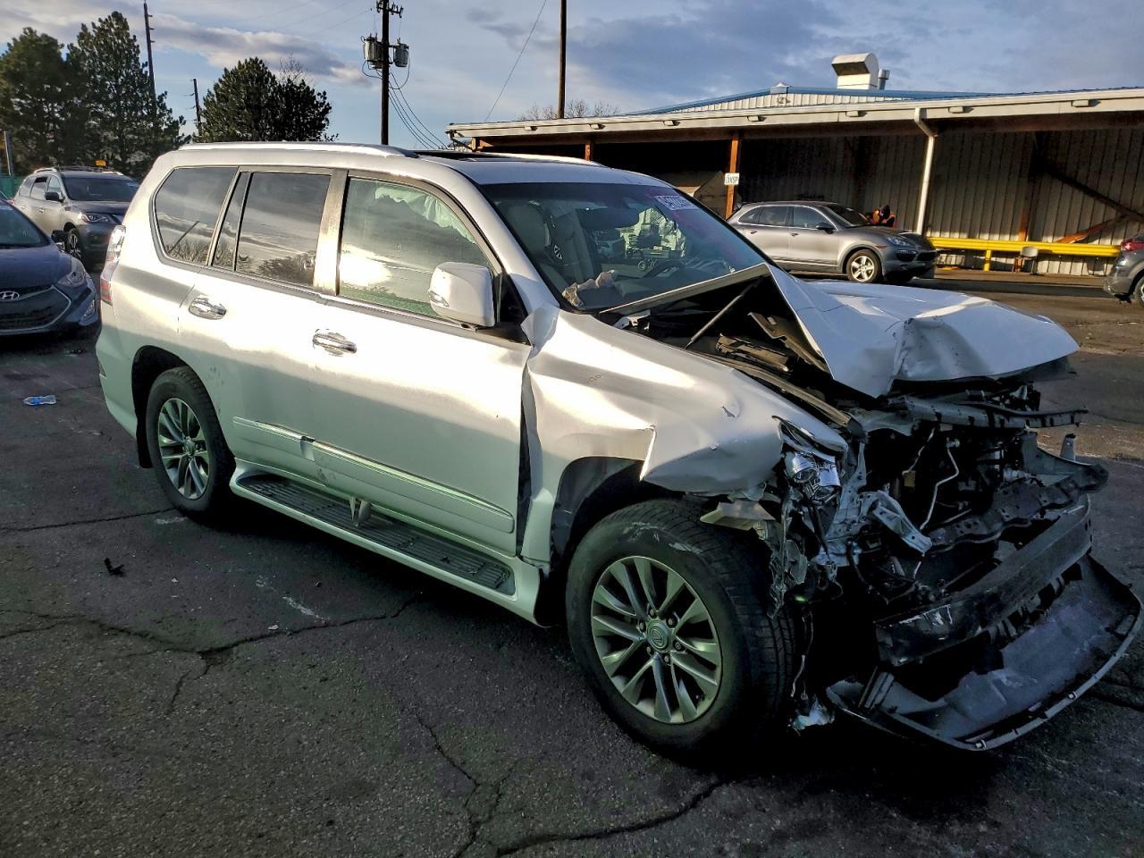 2016 LEXUS GX 460