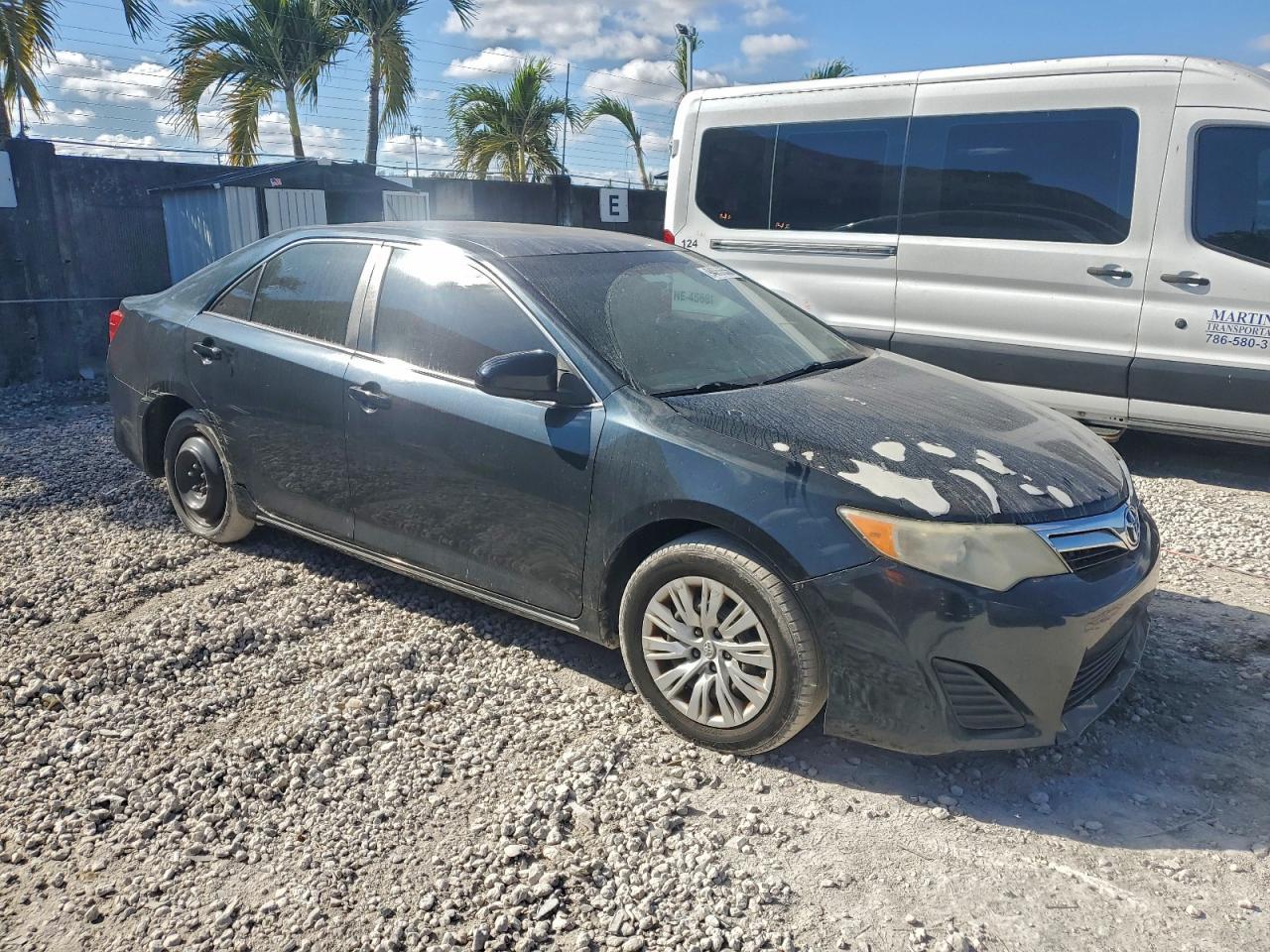 2012 TOYOTA CAMRY