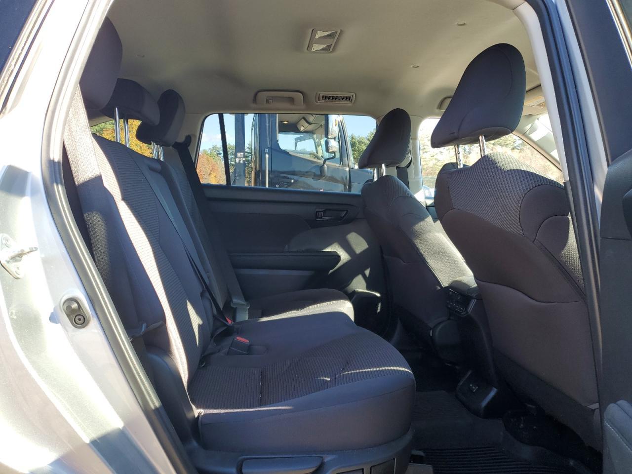 2022 TOYOTA HIGHLANDER