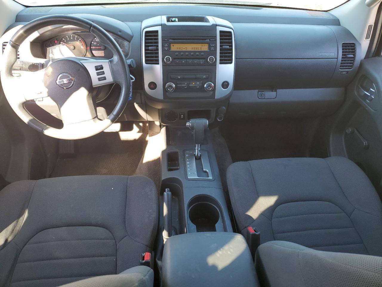 2015 NISSAN Frontier