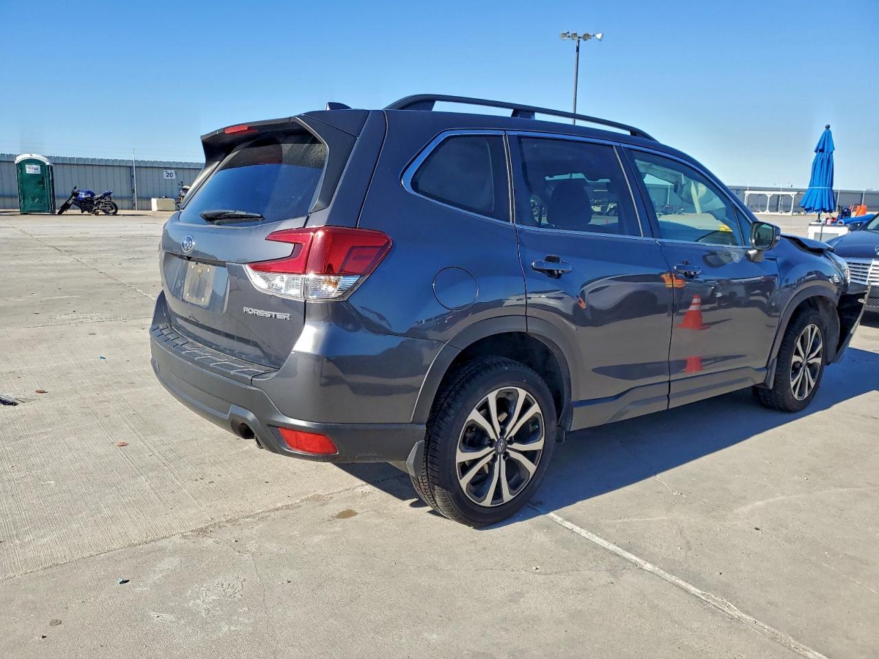 2020 SUBARU FORESTER