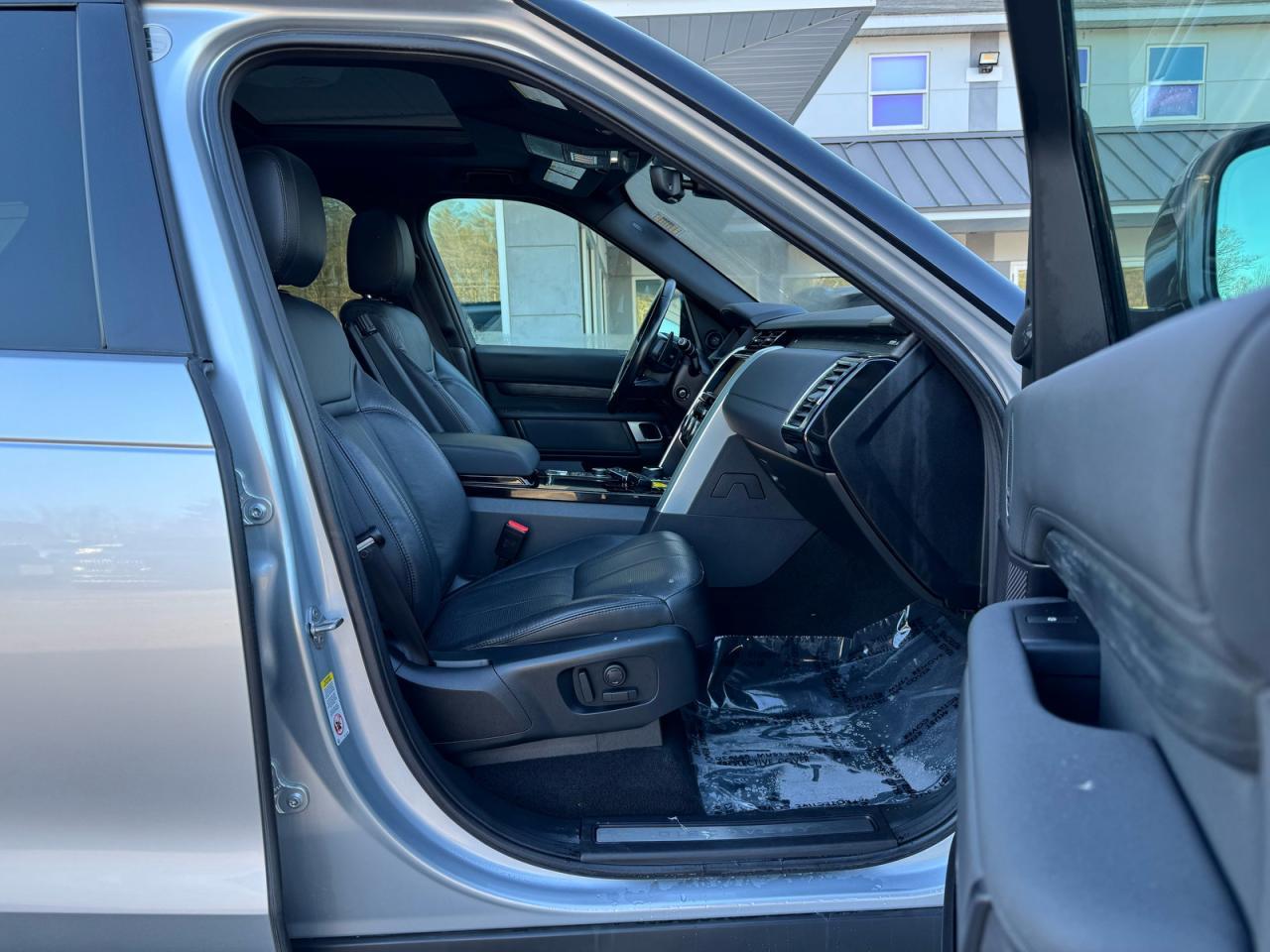 2018 LAND ROVER Discovery