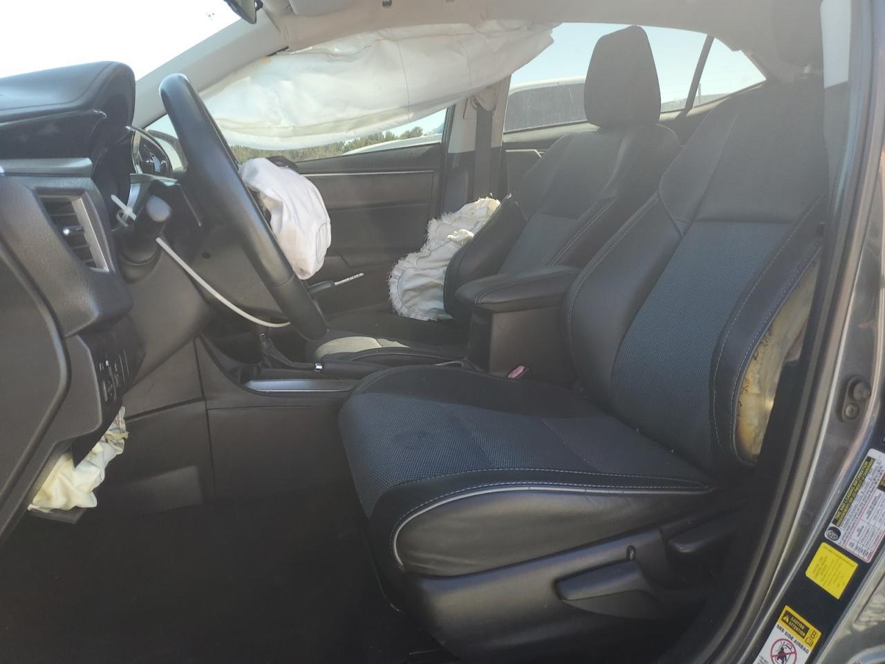 2015 TOYOTA COROLLA