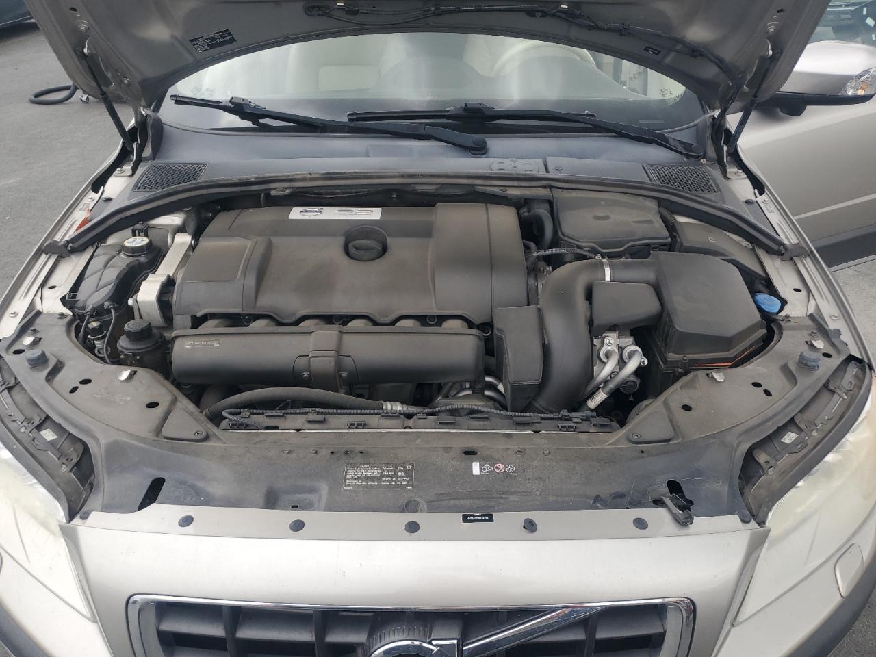 2013 VOLVO XC70