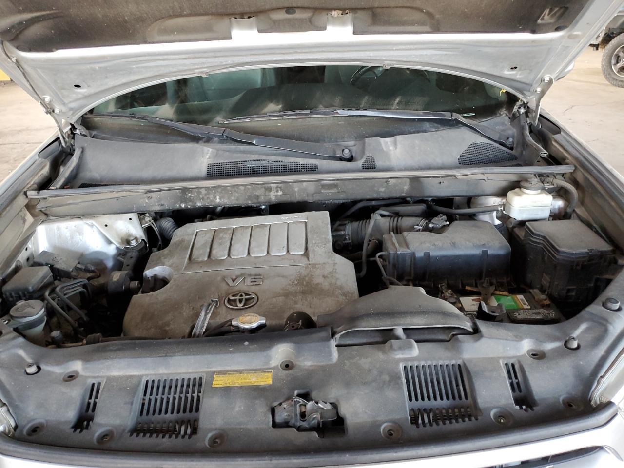 2013 TOYOTA HIGHLANDER