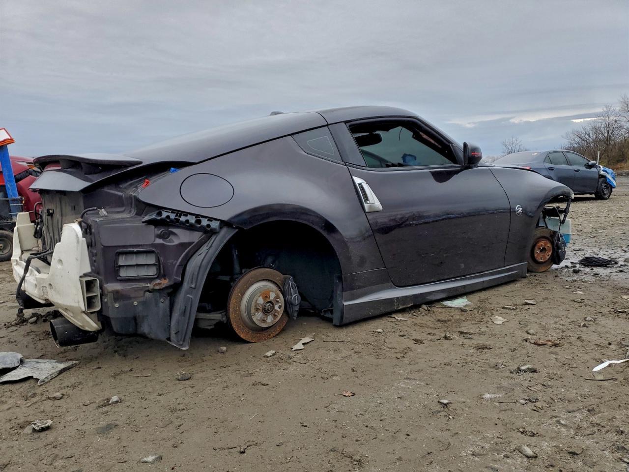 2012 NISSAN 370Z