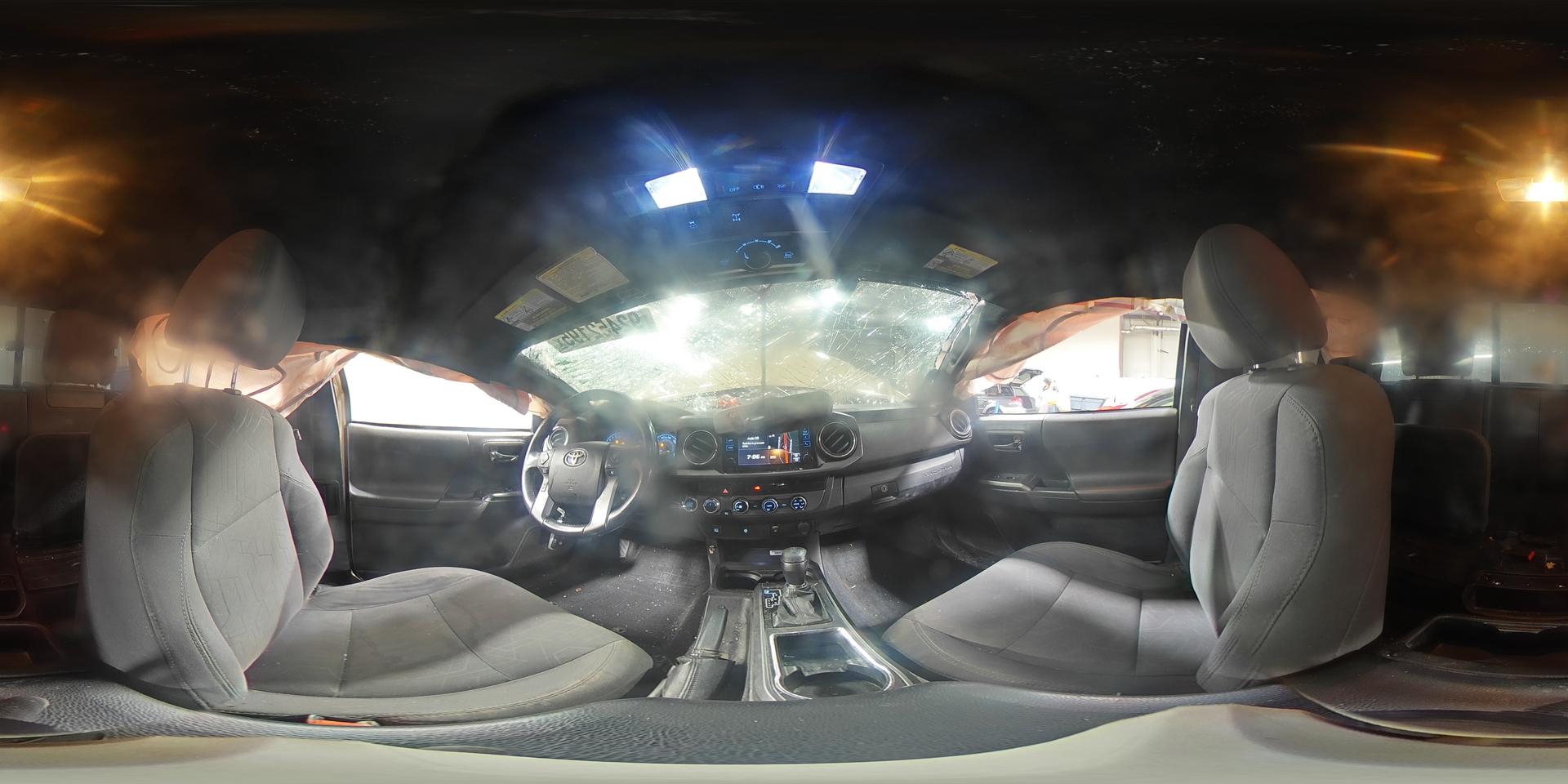 2016 TOYOTA TACOMA