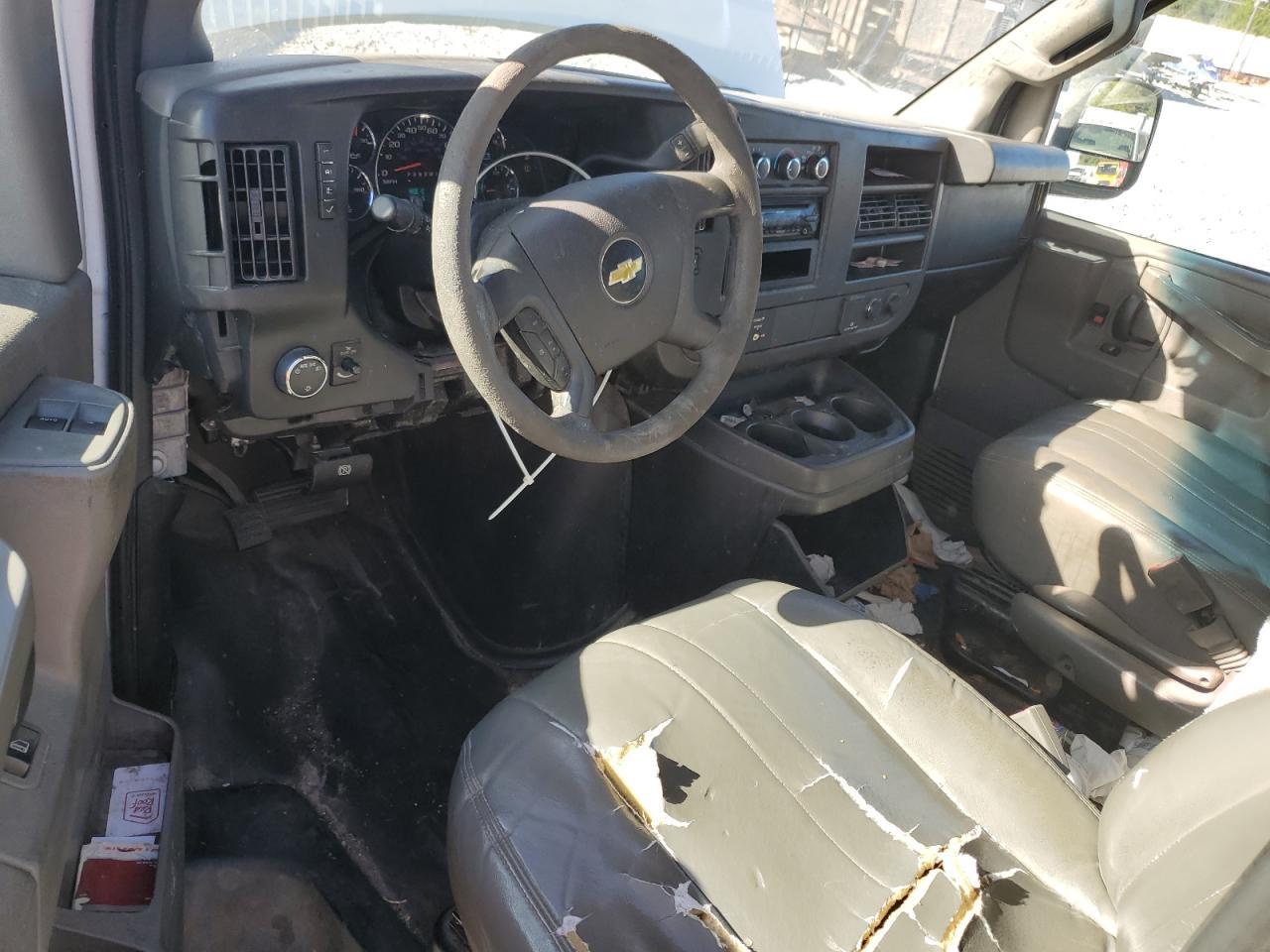 2017 CHEVROLET EXPRESS 2500
