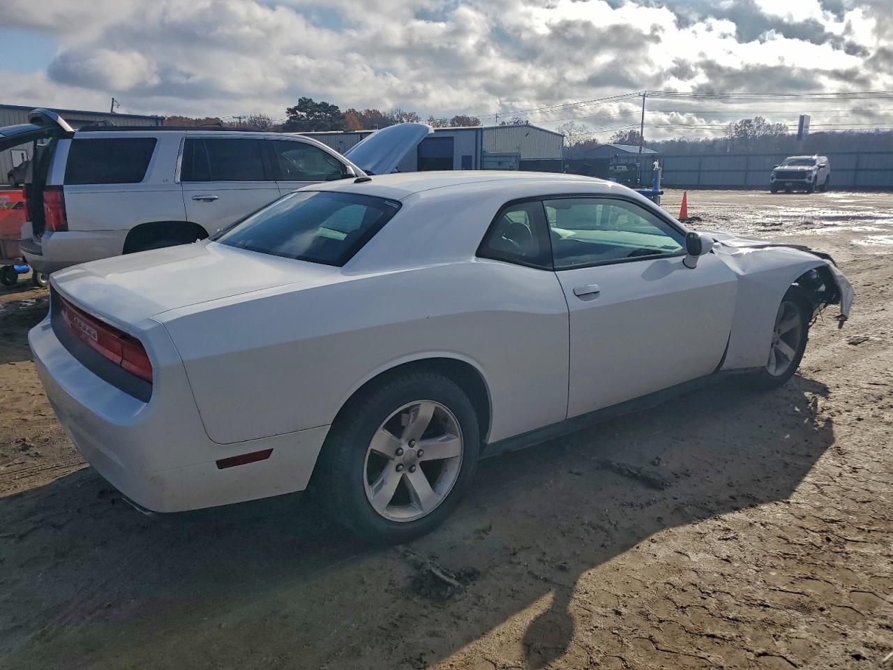 2013 DODGE Challenger