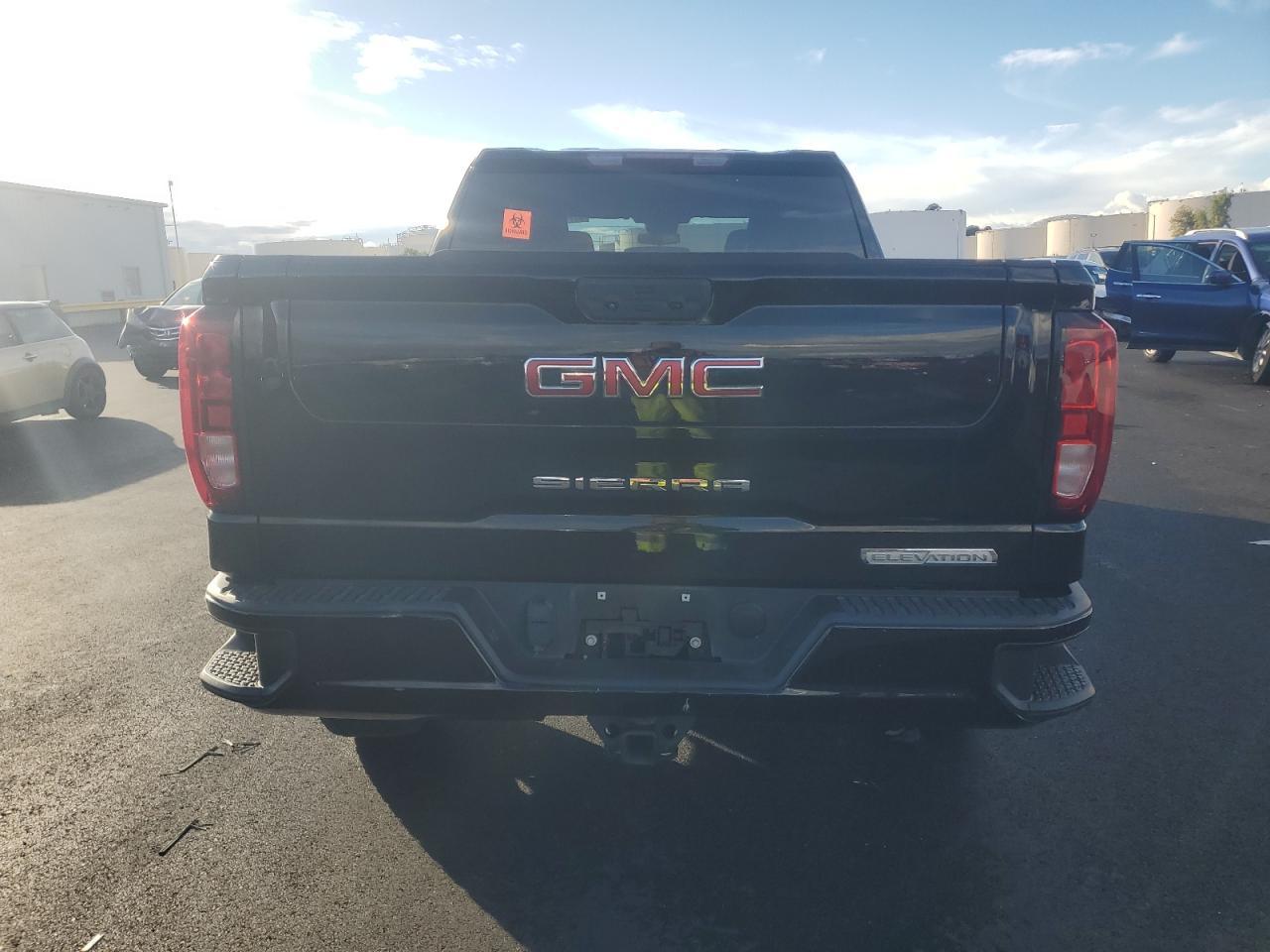 2022 GMC Sierra