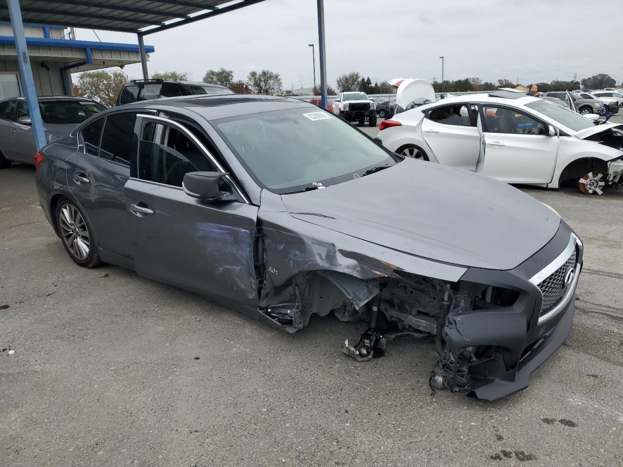 2017 INFINITI Q50