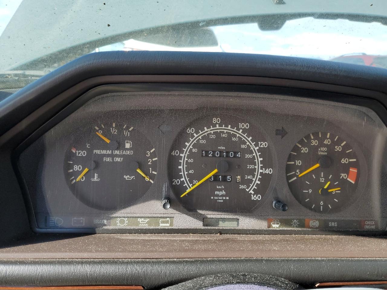 1995 MERCEDES-BENZ E-Class