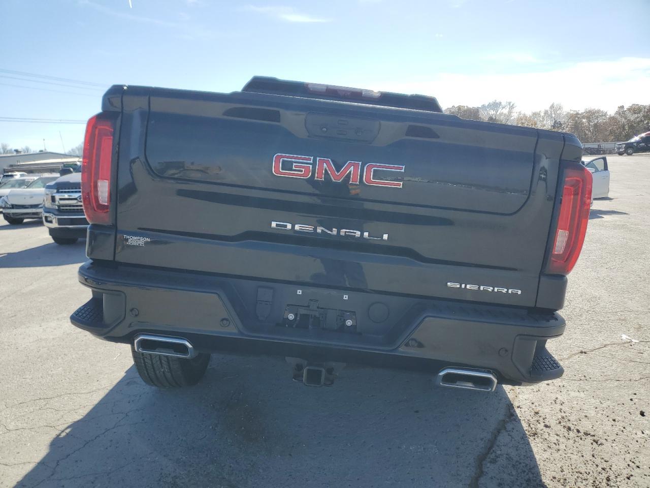 2023 GMC Sierra