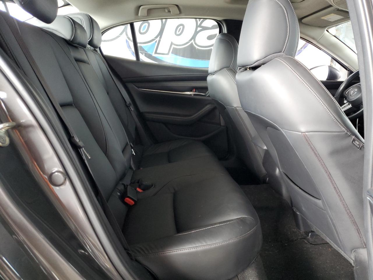 2021 MAZDA 3