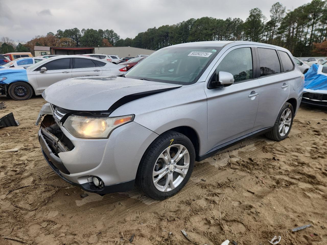 2014 MITSUBISHI outlander