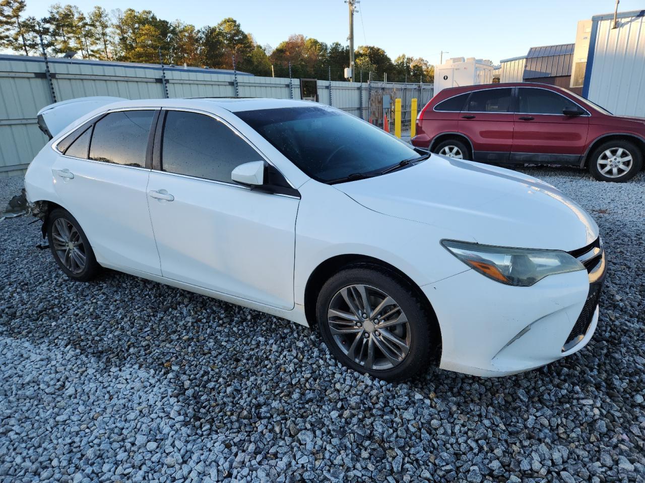 2016 TOYOTA CAMRY
