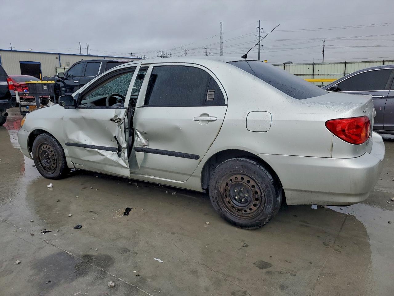 2004 TOYOTA COROLLA