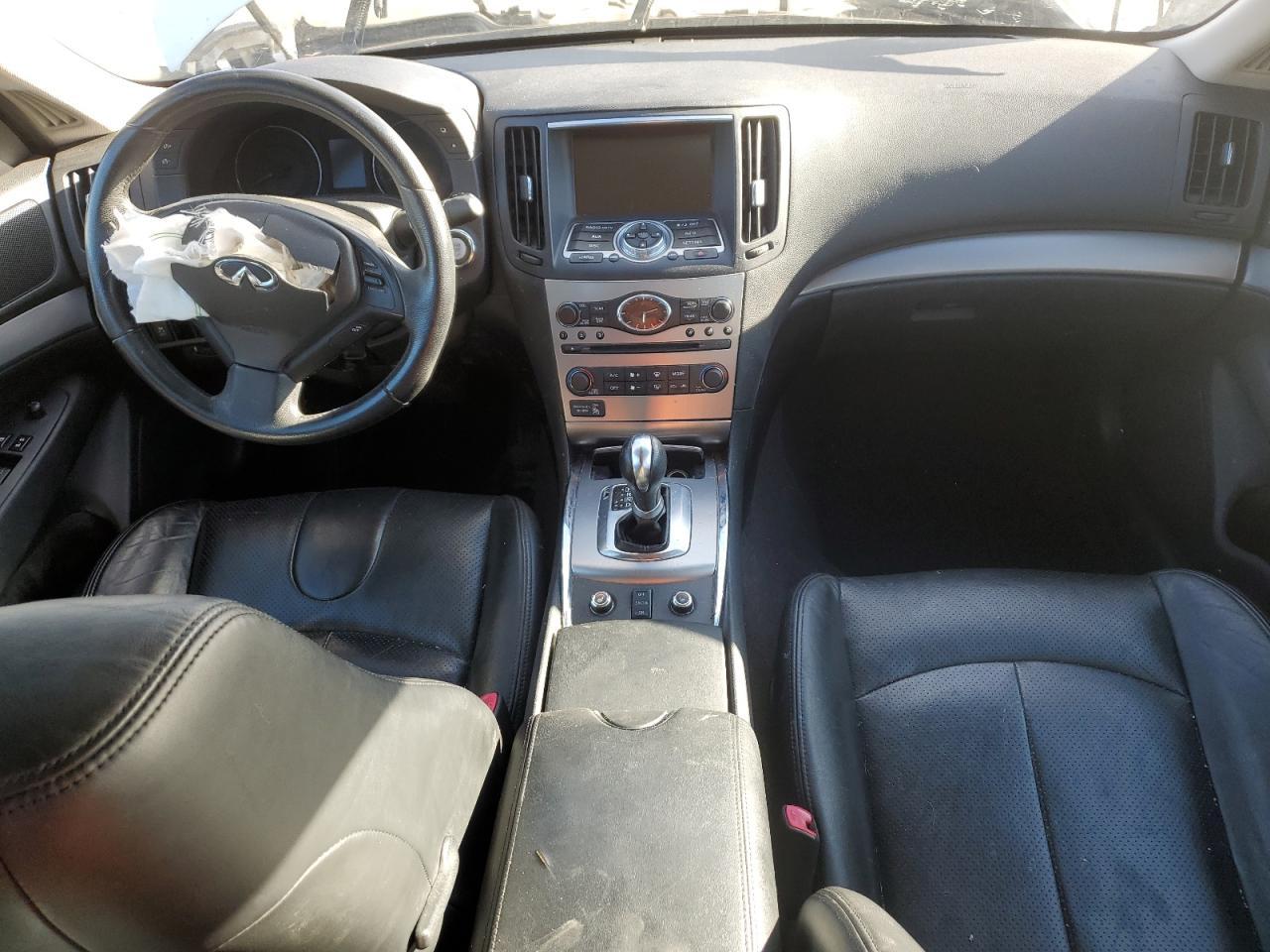 2011 INFINITI G25