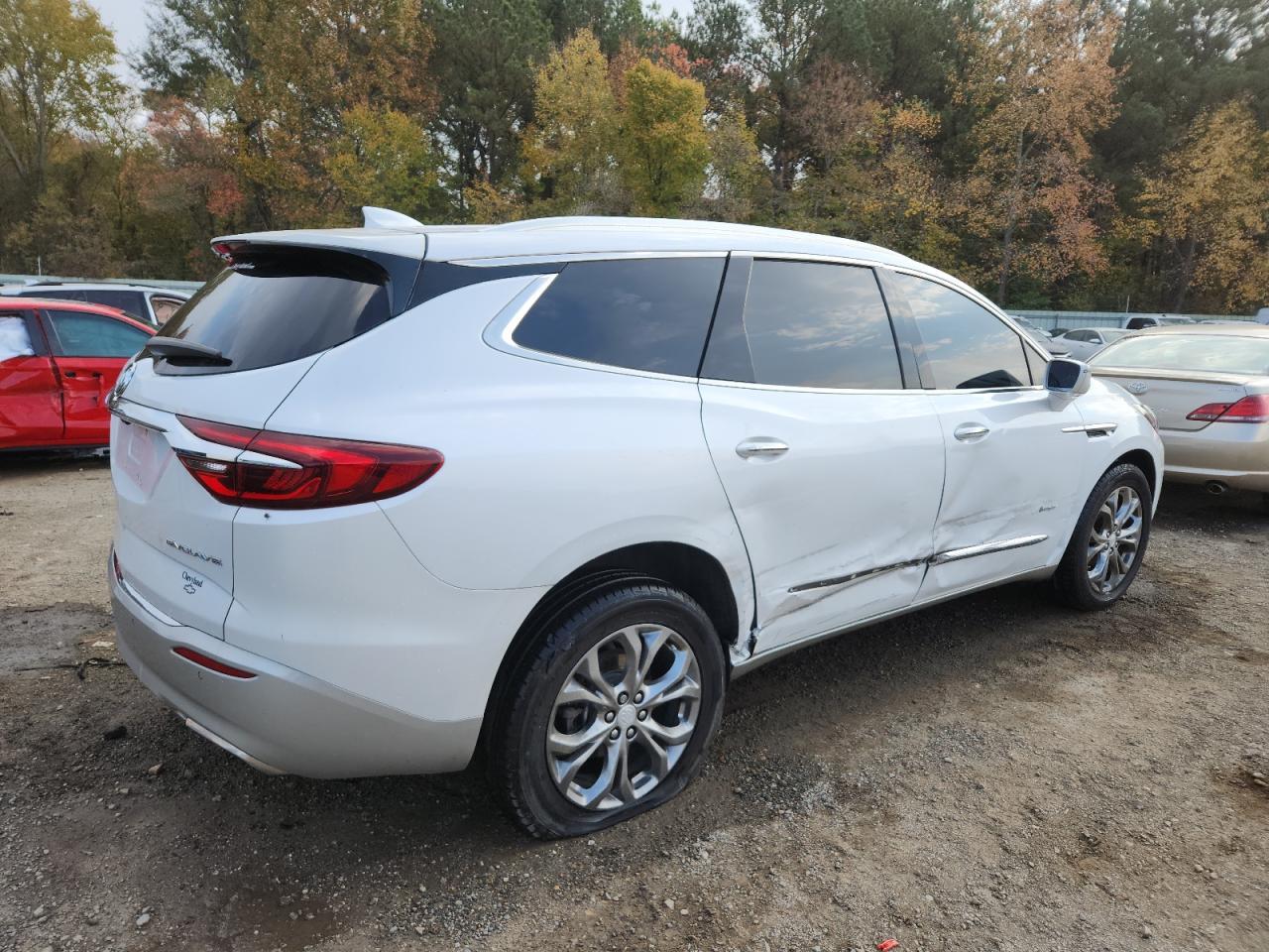 2019 BUICK ENCLAVE AVENIR